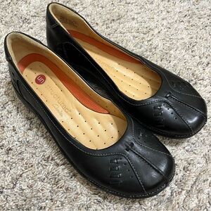 Clark Unstructured Black Comfort Shoes Size 7N